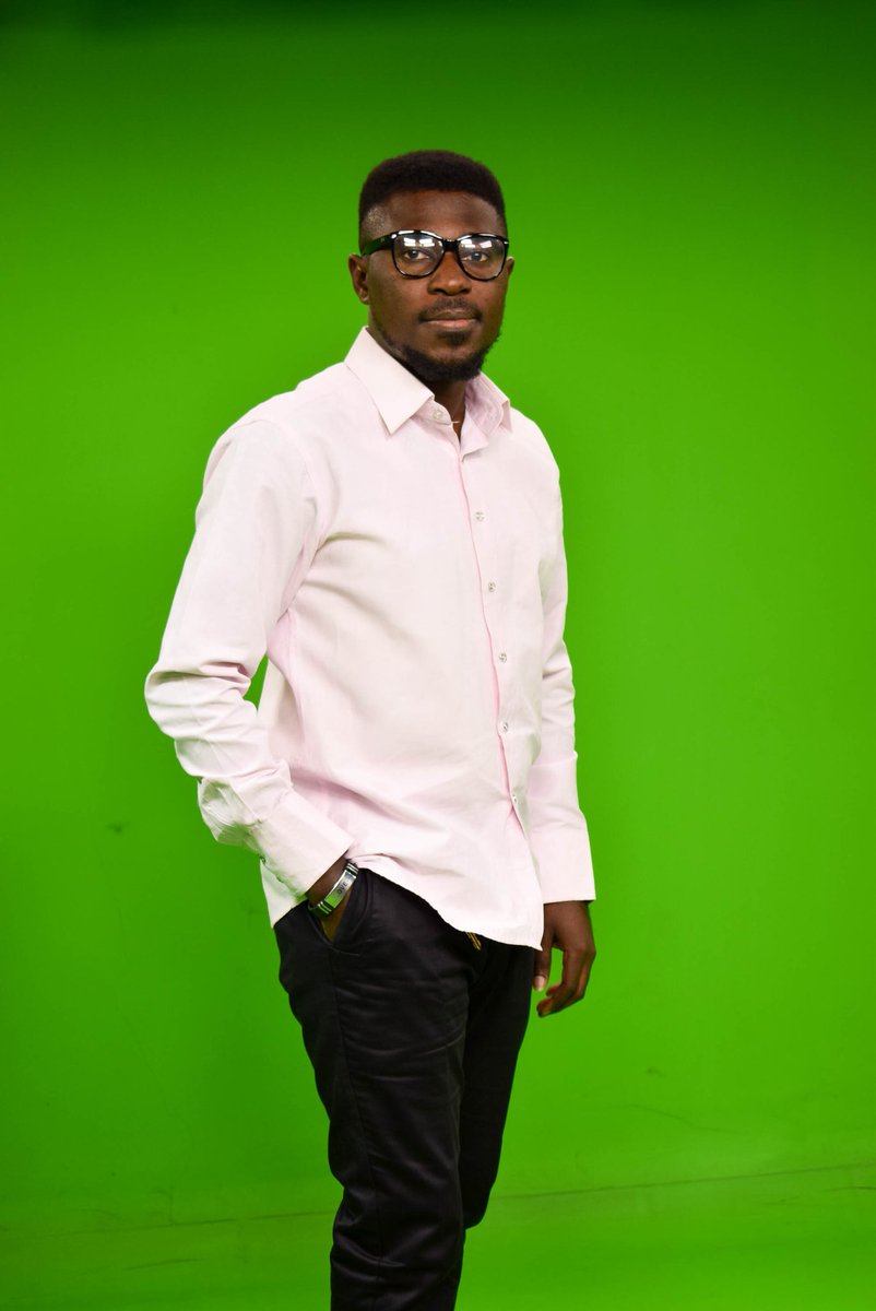 ChumaNnoli's tweet photo. When you know your Onions
People would respect your Opinions
It's important to be an expert in at least one thing. Makes you the go-to person when people think of such.
#LetsKeepImproving #WithGodWeCan https://t.co/r1yiTUtInU
