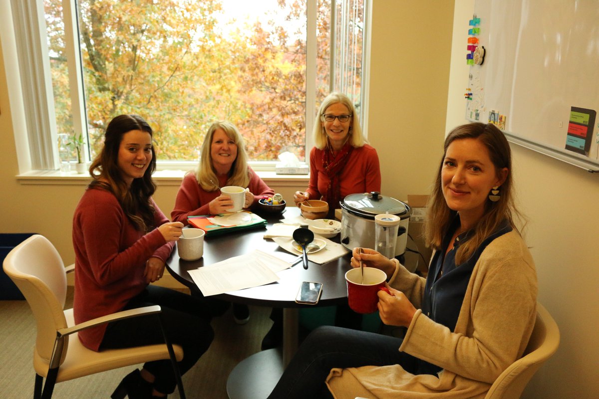 catrenda's tweet photo. Perfect autumn day for #WellnessWednesday #SoupChallenge #LifeAtWinterWyman https://t.co/6nlstXpcML