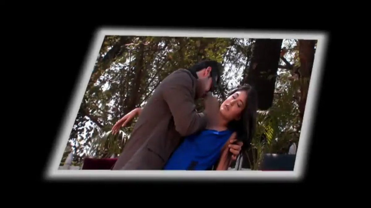 Yeah they can be romantic and also can kill each other at times! #KitaniMohabbatHai2