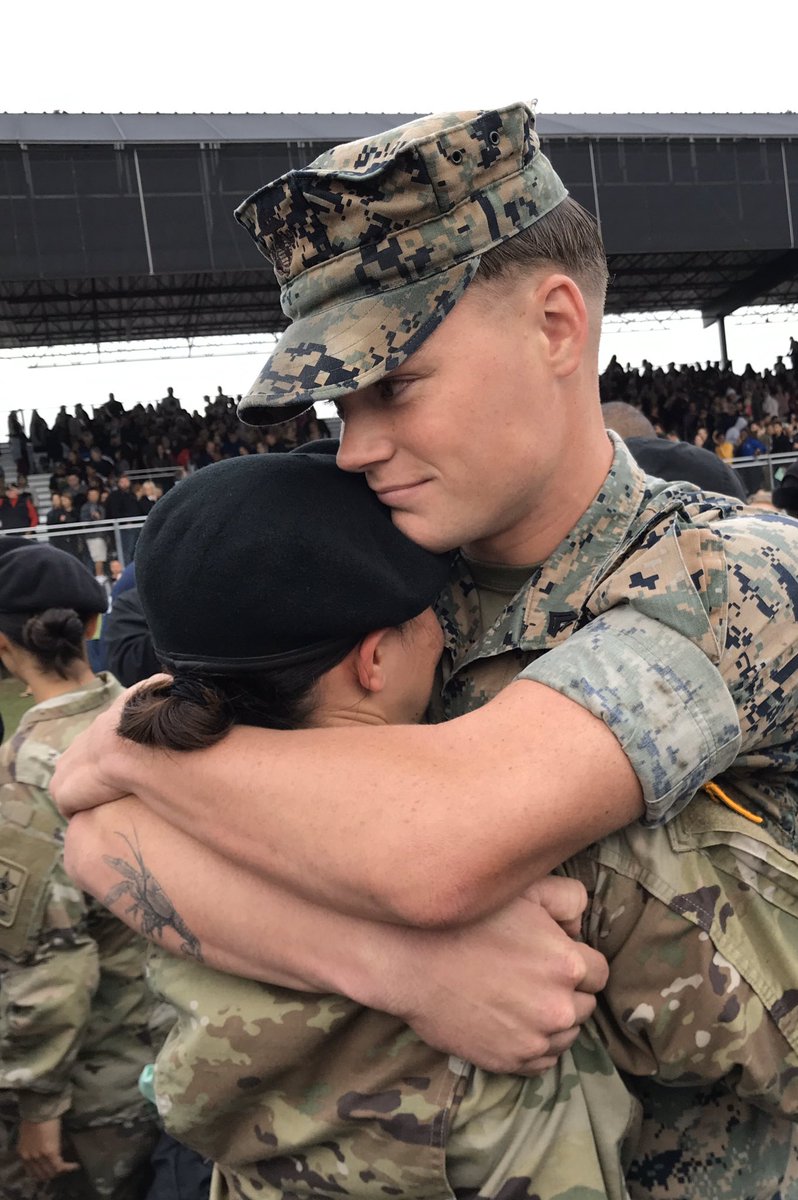 fortjackson's tweet image. #WednesdayWisdom
“You measure the size of the accomplishment by the obstacles you had to overcome to reach your goals.” -Booker T. Washington

The 4-39 Family day finally arrives as families race to embrace for the first time since the start of @USArmy  #BasicCombatTraining.