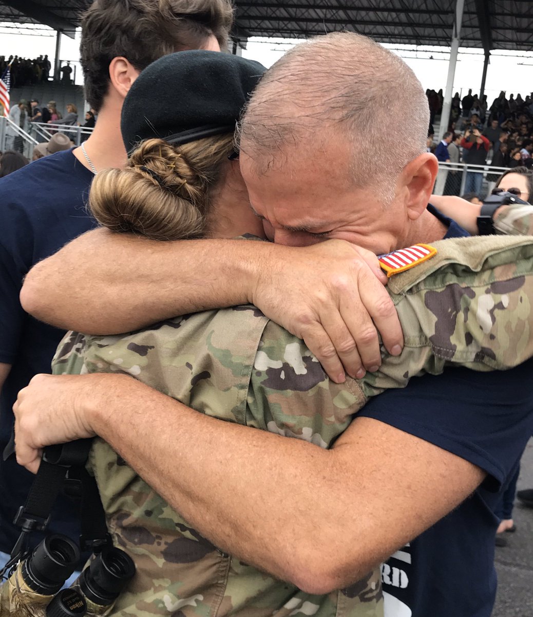 fortjackson's tweet image. #WednesdayWisdom
“You measure the size of the accomplishment by the obstacles you had to overcome to reach your goals.” -Booker T. Washington

The 4-39 Family day finally arrives as families race to embrace for the first time since the start of @USArmy  #BasicCombatTraining.
