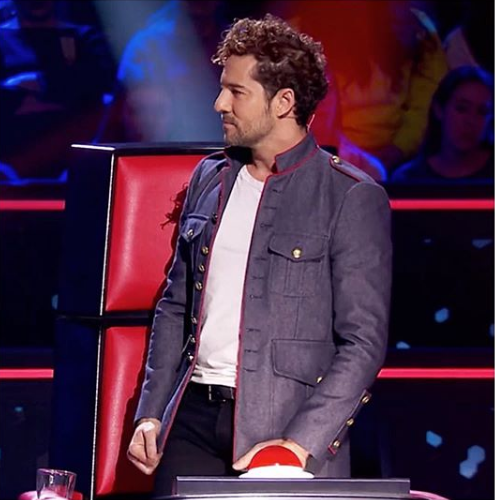 PepiyFernando's tweet photo. maialen .de.arroiabe
Una noche más @davidbisbal increíble en @LaVozKids con chaqueta de #theextremecollection vaqueros #religionclothing y botas #martinellishoes #galleryroomc ¡GRACIAS A TODOS! https://t.co/LBxpVLotVY https://t.co/aA7vBSzisG