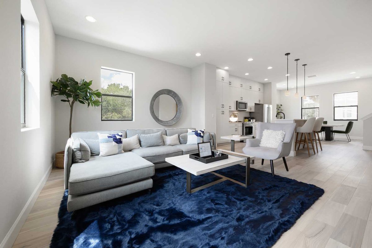 CardinalDesigns's tweet image. Contemporary Loft/Model Home is.gd/Wn5ZSP #CardinalDesigns #HomeStagingTampa