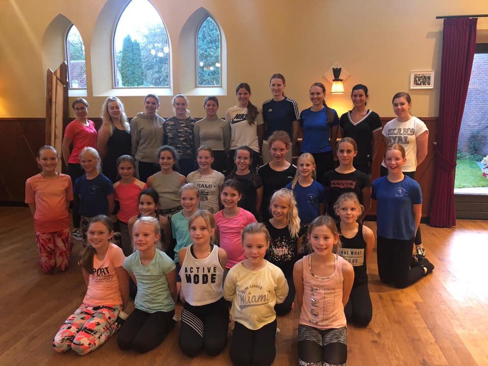 Novemberpronkzitting- Dans!

waskupen.nl/index.php/bp/h…