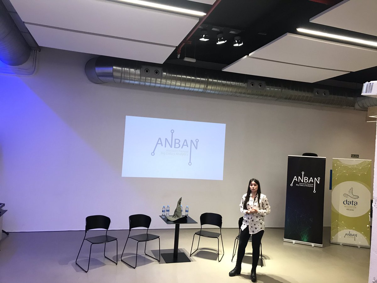 sumamoos's tweet image. @nataliagavalda8 de @BigDataAsoc presenta el 3 #datawizards