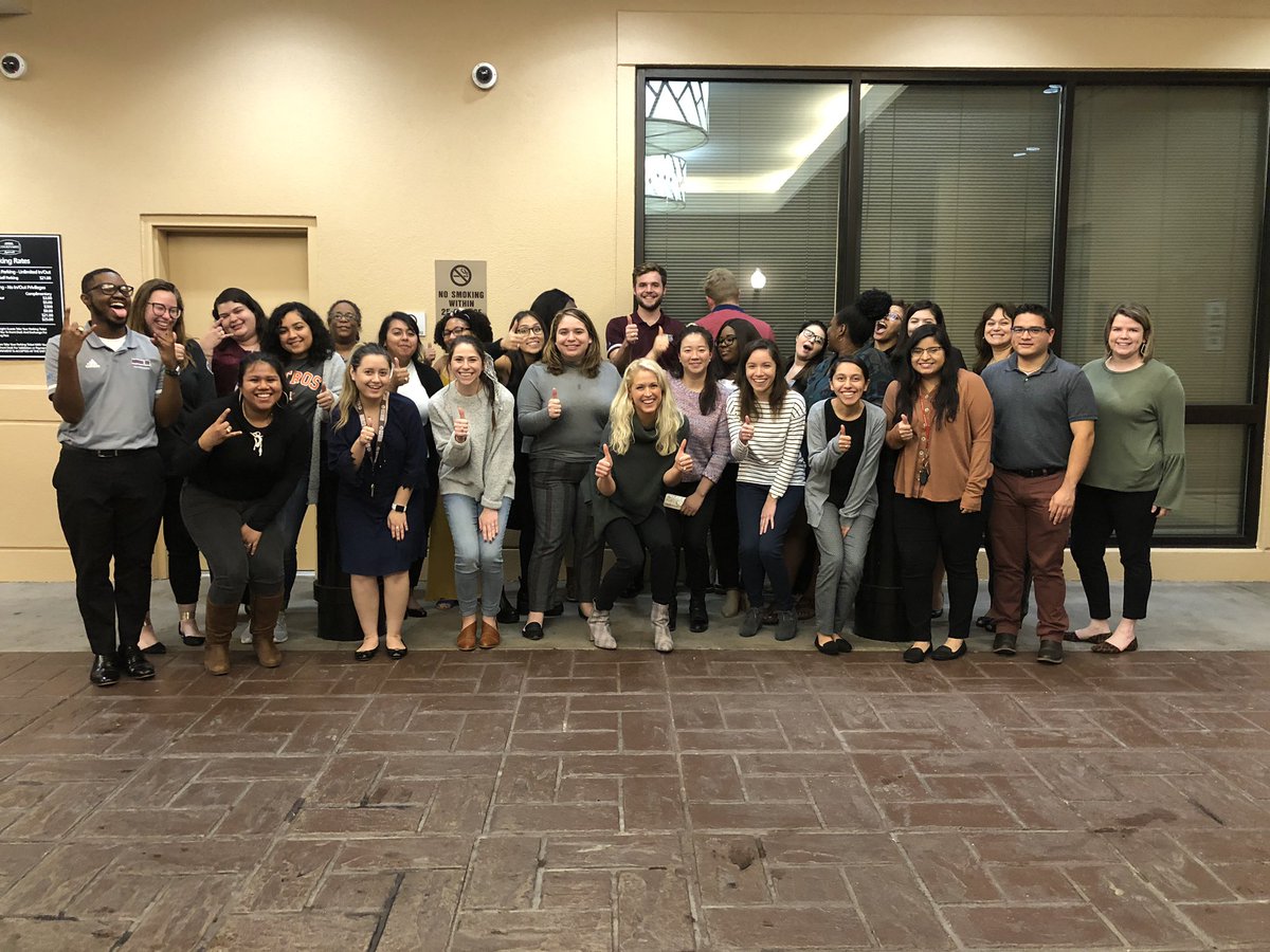 WeAreProject88's tweet photo. These advisors are changing generations to come! So thankful for the work they do, to help connect our Houston students to community college and 4-year institutions! 🎓 https://t.co/iz2Rsfnia0