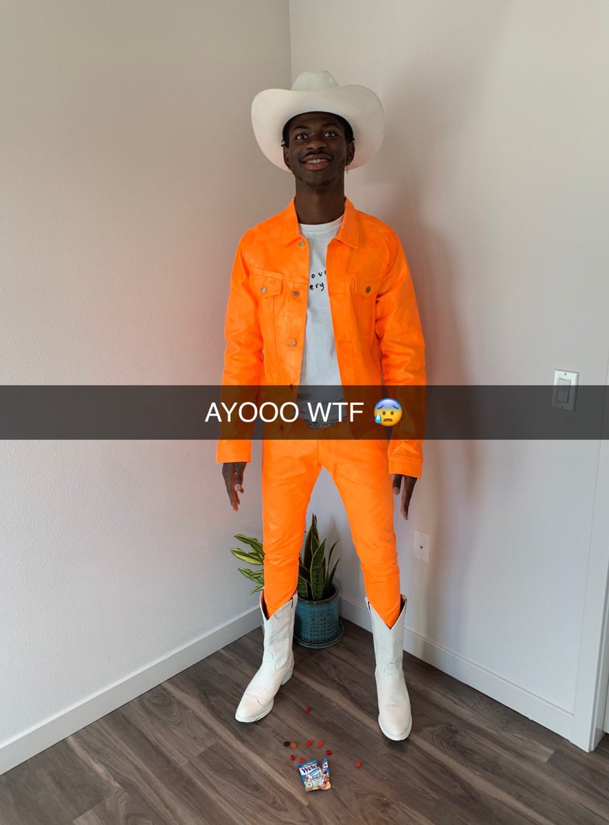 LilNasX's tweet photo. https://t.co/bdX5tGHVSI