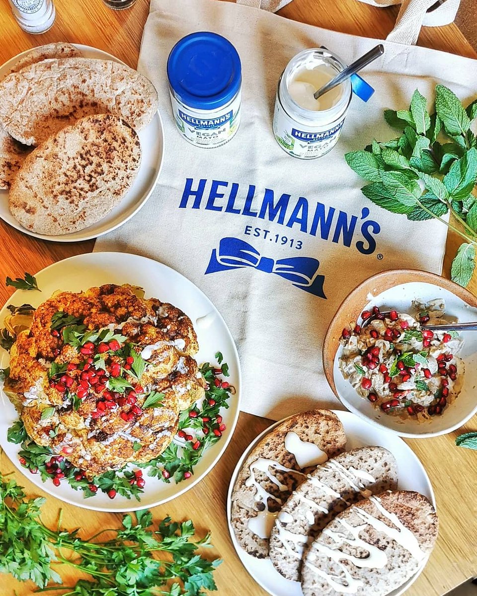 Ahead of #WorldVeganDay this Friday, <a href="/HellmannsUK/">HellmannsUK</a> have put up a huge range of vegan recipes on their website and I've given their Cauliflower Shawarma recipe a go ☺️ Their #vegan mayo makes the baba ghanoush so creamy – perfect for a cosy night in 😍 AD