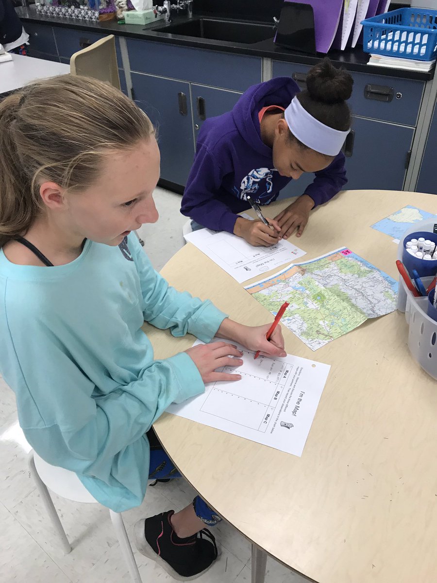 callen6Pscience's tweet photo. Recording observations in period 9 about three types of maps 🗺 @NMS_PolarBears https://t.co/BLz16EqdDo