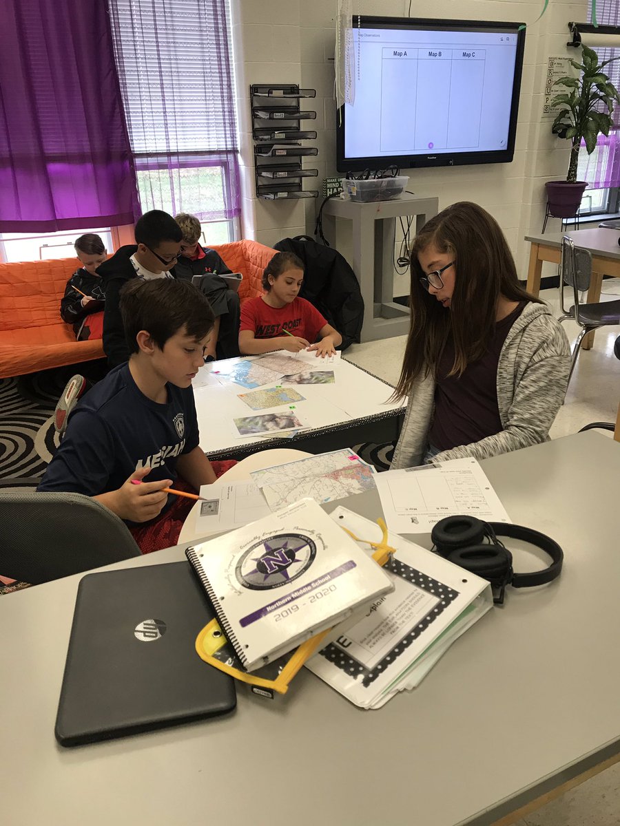 callen6Pscience's tweet photo. Recording observations in period 9 about three types of maps 🗺 @NMS_PolarBears https://t.co/BLz16EqdDo