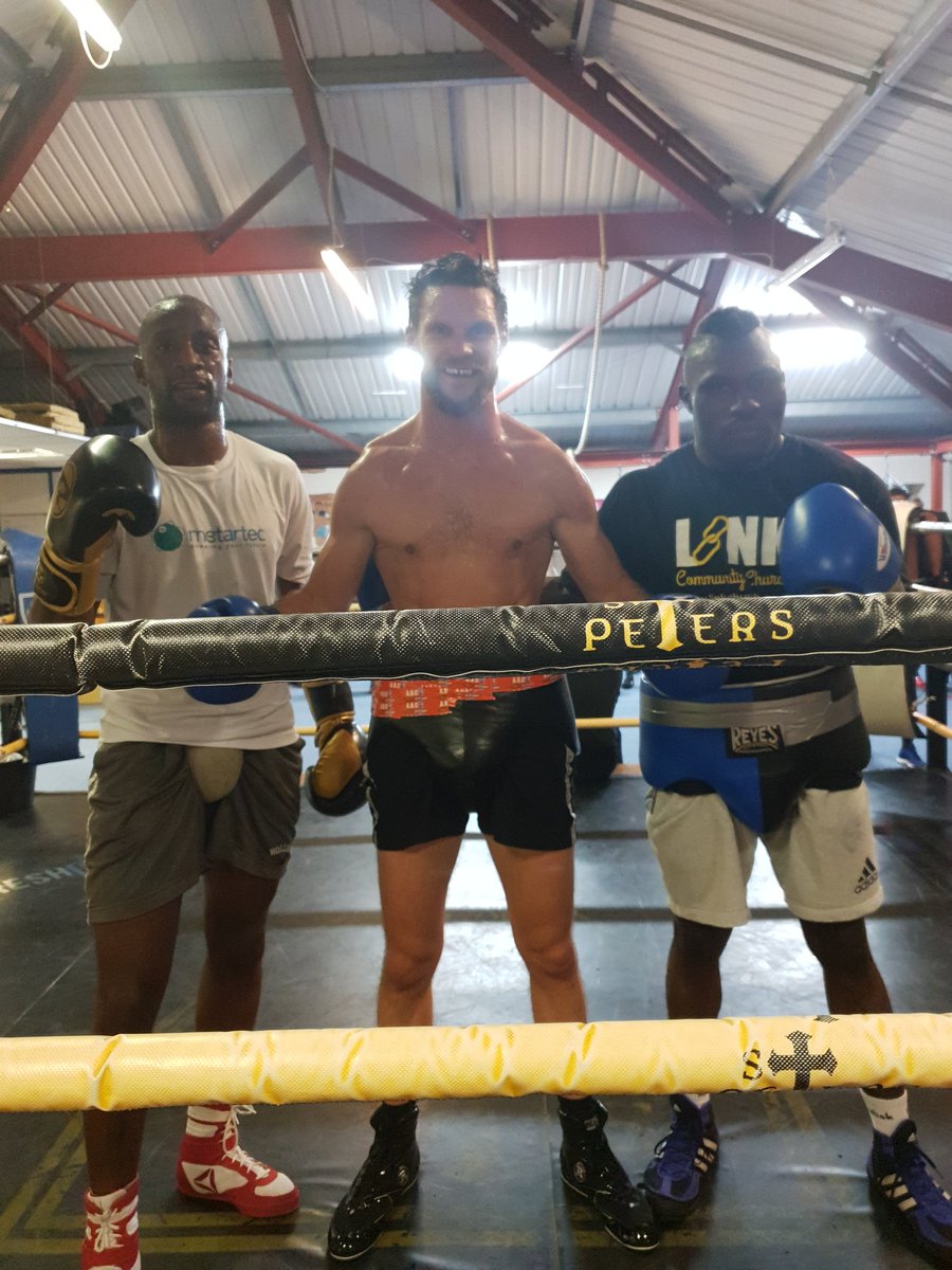 ray (@ray_raydoyle) on Twitter photo 🥊 some good rounds tonite for <a href="/leeappleyard2/">Lee Appleyard</a> <a href="/Muma_Mweemba/">🇿🇲Muma ‘Bruiser’ Mweemba🇬🇧</a> an serge ambomo all helping each out for there upcoming contests #teamwork 🥊💯✌ 🥊 some good rounds tonite for <a href="/leeappleyard2/">Lee Appleyard</a> <a href="/Muma_Mweemba/">🇿🇲Muma ‘Bruiser’ Mweemba🇬🇧</a> an serge ambomo all helping each out for there upcoming contests #teamwork 🥊💯✌
