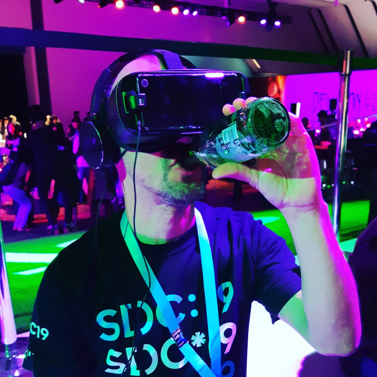 patuwwy's tweet photo. #SDC19 https://t.co/31vIERvlXr