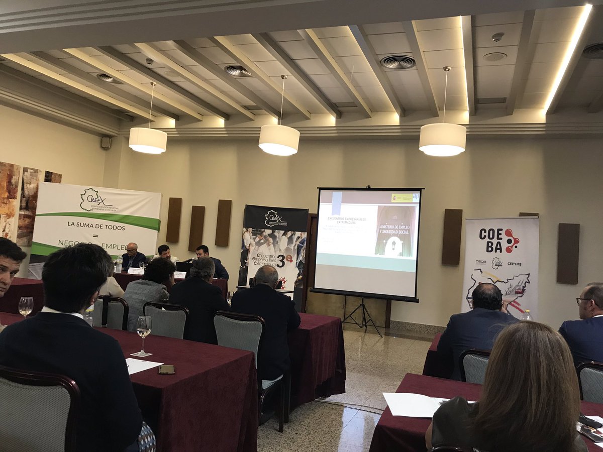 En el encuentro empresarial 3e+ sobre el Registro de la Jornada Laboral <a href="/ComunicaCreex/">Creex Comunica</a> <a href="/INFORCOEBA/">COEBA</a> <a href="/CamaradeBadajoz/">Cámara de Comercio de Badajoz</a> #PlanEmpleoExtremadura