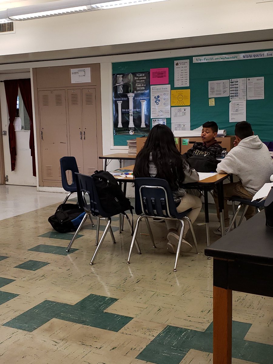 grodriguepisdo1's tweet photo. @OEpisd ESL students learning by doing PrBL classroom implementation #ttp2 #iamepisd https://t.co/fP0qjt6pFC