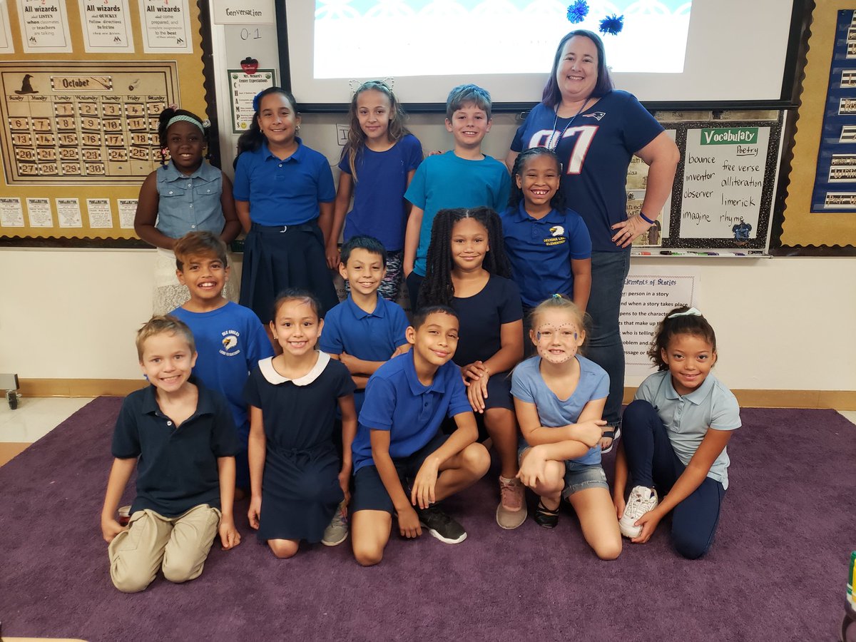 @DeltonaLksElem No matter what House you belong to, we all unite to be bully and drug free! 😊💜 #Bluehouse #HouseofTrust @ramonita_ortiz1 @tngriffi_tonya @HopeNoga