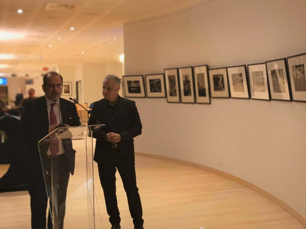 EESC_President's tweet photo. Looking at Pittas' photos, the #IronCurtain & the #BerlinWall seem surprisingly long ago. Yet, barriers - physical and psychological- exist even today. We must strive to overcome them for a #Europe that embodies the values of peace, freedom and democracy. #BorderandPeace https://t.co/pIRUTAy1dm
