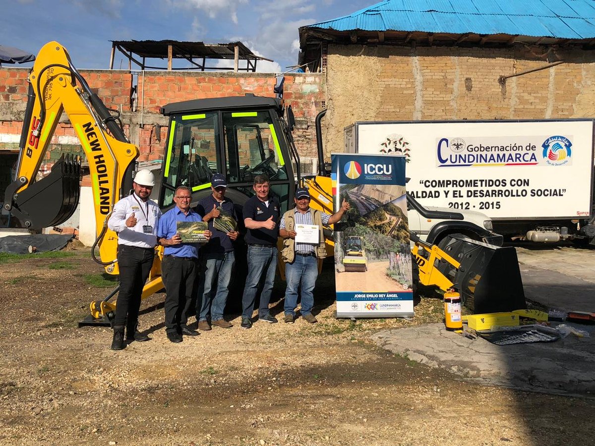 ADQUISICIÓN RETROEXCAVADORA PARA EL MUNICIPIO DE PANDI

RETROEXCAVADORA  B95B
MARCA NEW HOLLAND
CONVENIO ICCU MUNICIPIO DE PANDI