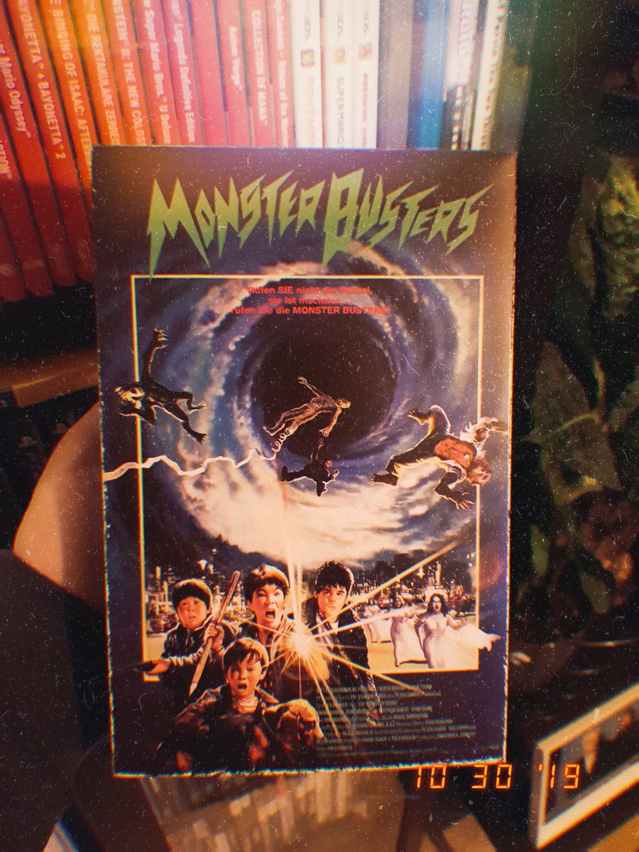 MicShotFirst's tweet photo. #NowWatching 😍
#monsterbusters #vhsedition https://t.co/lkAty4zusv