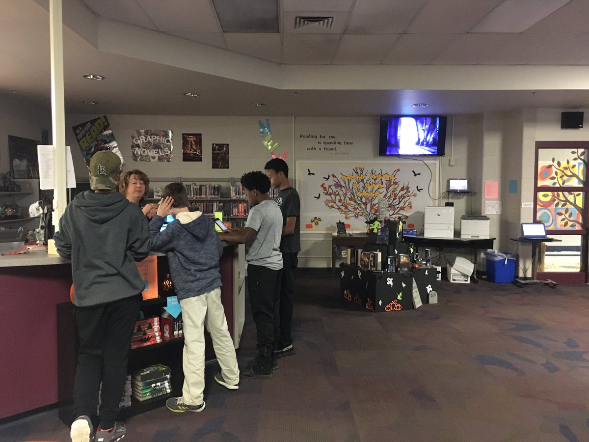 library_rsms's tweet image. Scavenger Hunt in the library! Let the games begin... #RSMSrocks #rsmslibrary #whatwedo #rsdlibrarian