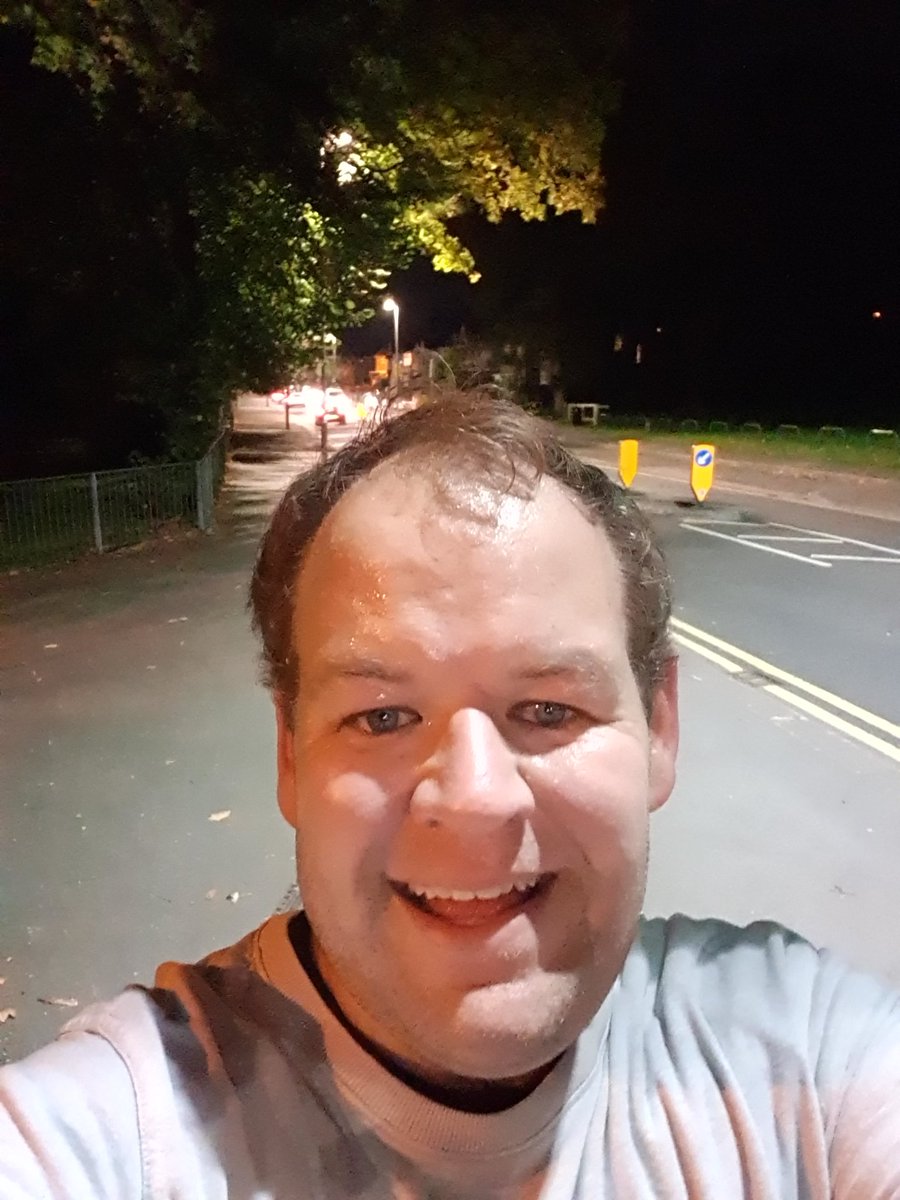 S_eastwood's tweet photo. Another 5km and another PB. 1 min 12 secs off last PB. Now under 34 minutes! More than 10 minutes off my first ever 5km. #RunningMan #runningcommentry https://t.co/AjpAhNYwSc