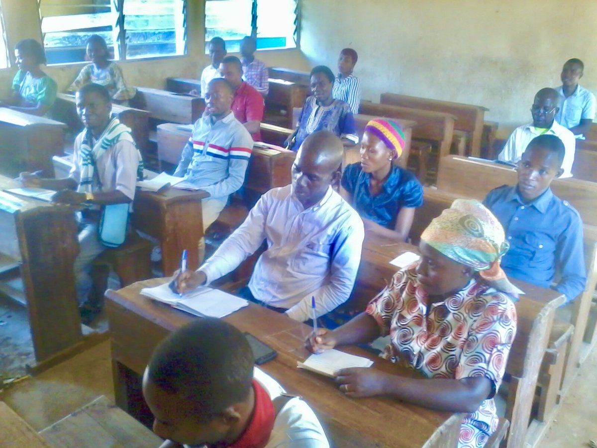 congoleaders's tweet photo. Our partners in South Kivu are doing an amazing helping to get our leaders get to work. It might not always be easy, but we know it’s rewarding. Learn more about what our program offers our leaders at https://t.co/nJ2DMC5qfX #congoleaders https://t.co/I5PcamXTlx