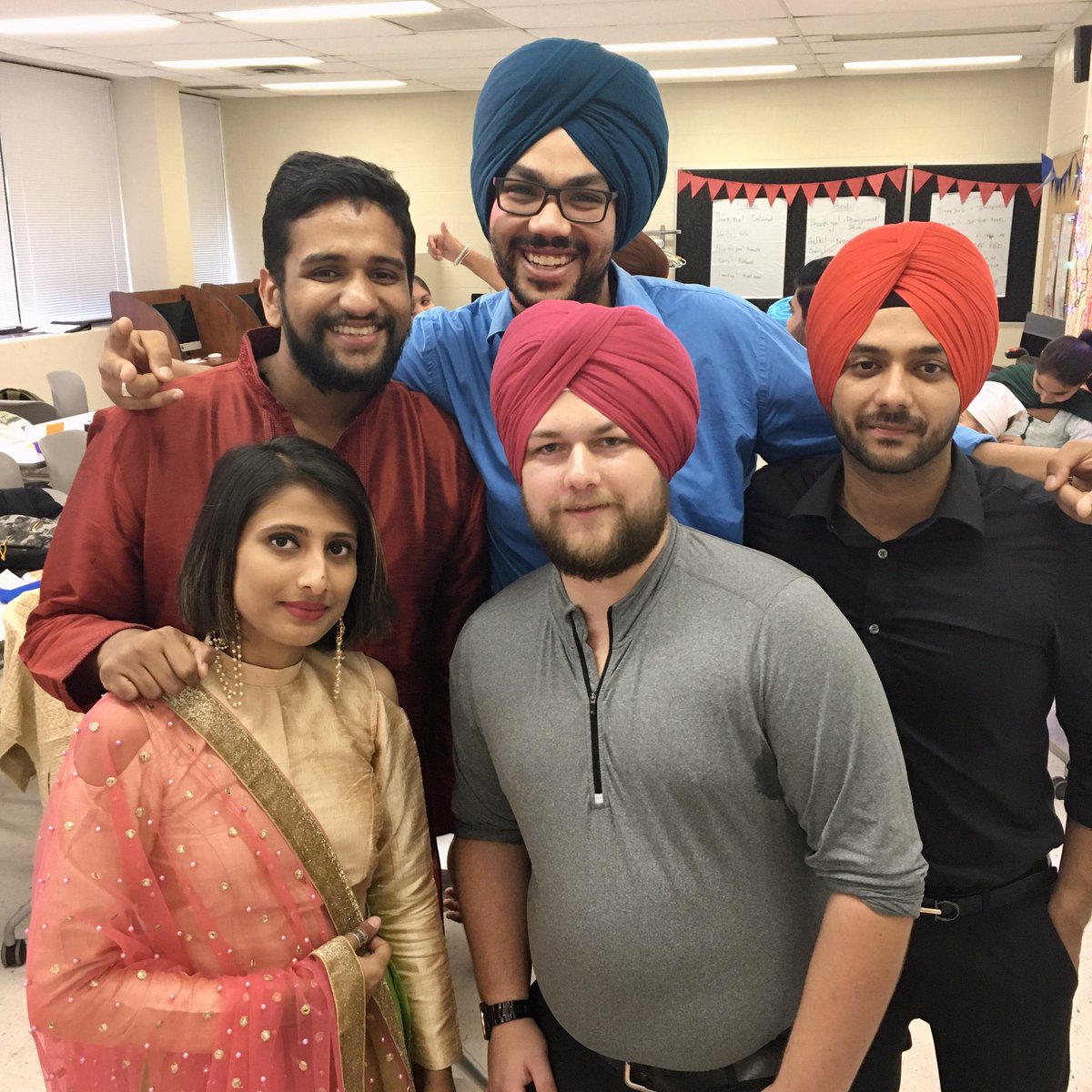 Loyalist PR and Event Management students celebrated Diwali today, complete with Indian treats and music. 🇮🇳 Canadian students even got the chance to learn to wrap a turban!

We are richer for our diversity. 🇨🇦 Happy Diwali, everyone! 

#LoyalistPR #BetterTogether #Diwali2019