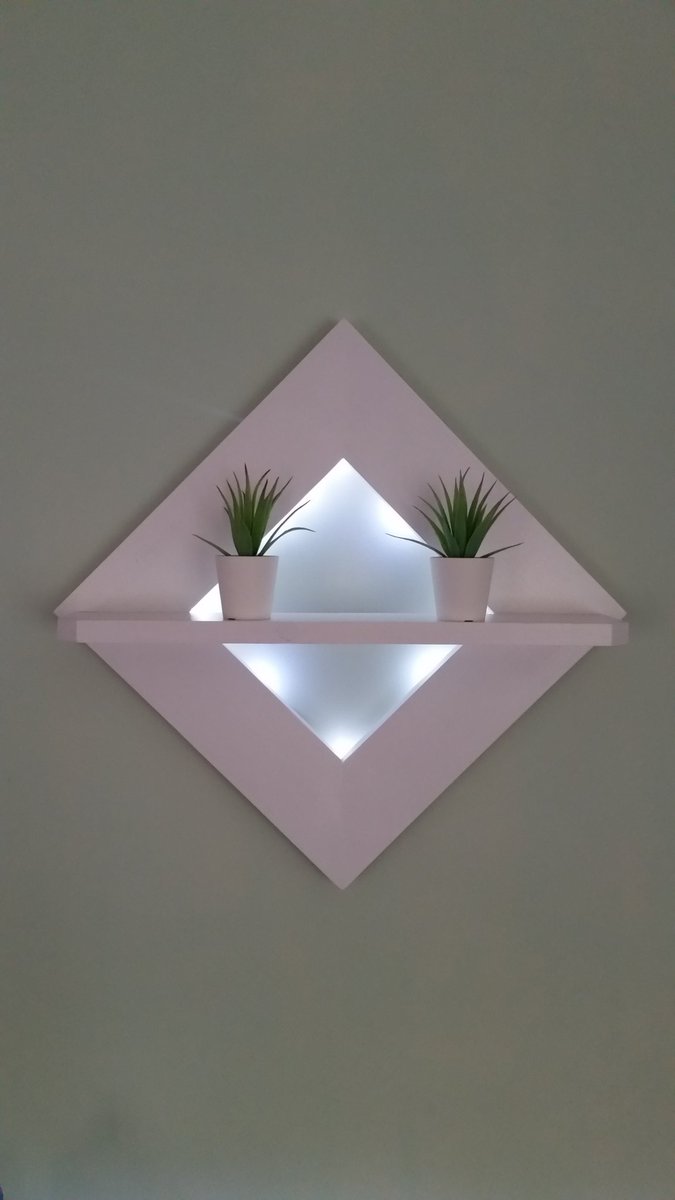 cjsrustictouch's tweet image. New design! #homedecor shelving 
1 shelf!  2 designs!  Available in many finishes &amp;amp; unlimited 
inserts💞 

💝#handmadehour 💝

#handmade #home &amp;amp; #garden 
💚 🏡&amp;amp;🌻 

@The_Bottle_Bin 💞

💥NEW IN @cjsrustictouch 
#uniquedesign #unique