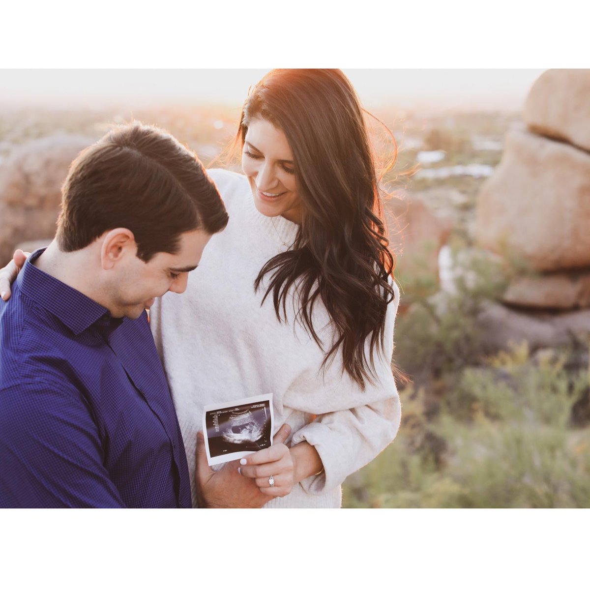 LifetimeSmiles1's tweet photo. Our dental family is growing! Dr. Mallakis and his wife are expecting their first baby in April 😊 
#baby #springbaby #escondidodentist #family #smile https://t.co/S1vNIVEA7P