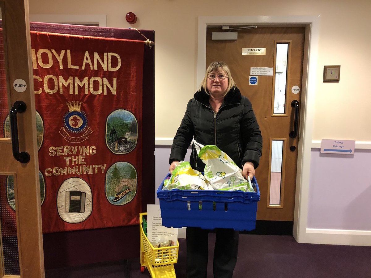 WMPrimaryY3's tweet photo. A@little@visit to the Salvation Army today to drop off our donations from our #wonderfulcommunity #wmprimary https://t.co/ZcMXg3Ne4z