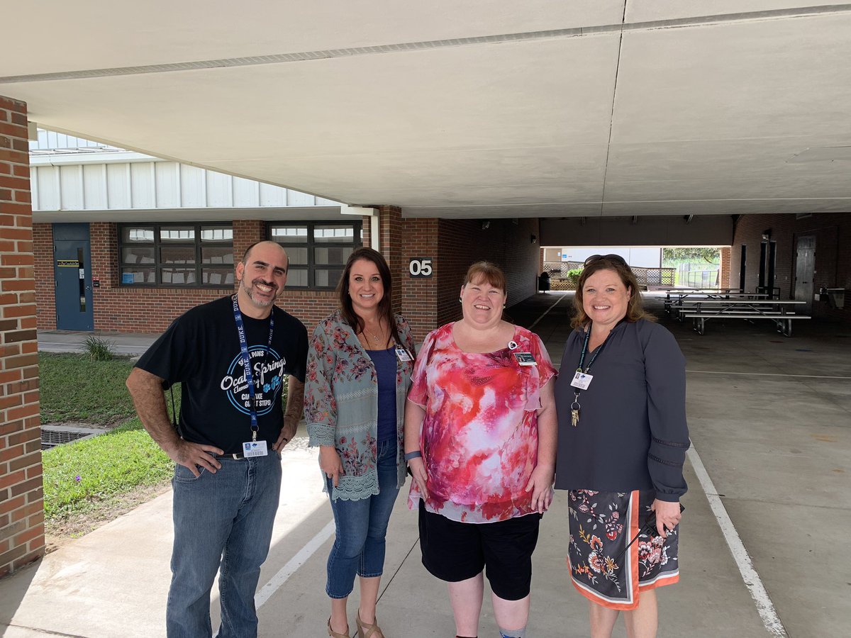 DanBuckman18's tweet photo. Great conversation today at Ocala Springs Elementary School. This team has a clear mission with a well defined path for success in place. I love to see a “total team mentality”...all working together with one voice. Principal Cino working her magic at dismissal today.🤩 https://t.co/TJK1pV1JJq