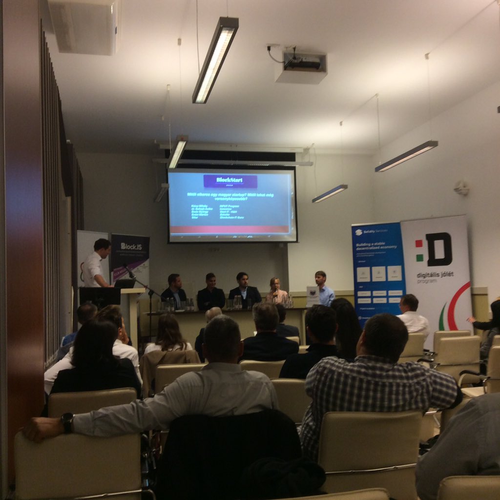 NewsToken's tweet image. Just finished a really interesting panel discussion @ Theblockstart conference about funding options for #blockchain projects . Reporter vs. VCs 🚀📲 #blockstart #blockchaincommunity #blockchainlife2019 #reporter #blockchaincommunity #StopFakeNews