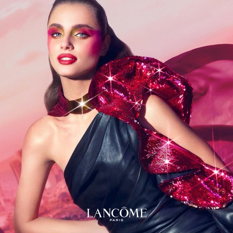 chicandblue's tweet photo. Taylor Hill, nouveau visage d'Halloween pour Lancôme
Taylor Hill stars in Lancôme #Halloween Happiness is My Superpower shoot. #makeup https://t.co/I19RN2RjIV