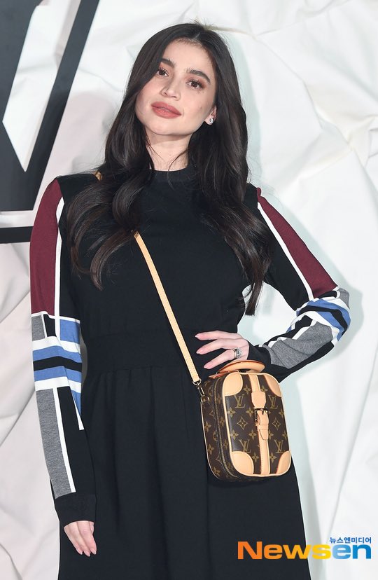 Anne Curtis Fans on X: Anne Curtis (@annecurtissmith) attends the opening  of @LouisVuitton's new Maison in Seoul #루이비통서울 #LVSeoul #LVPhilippines   / X