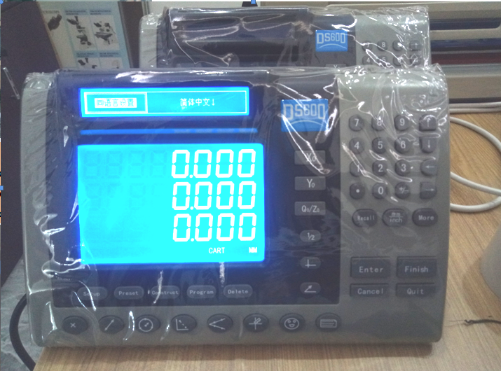 deng_lemon's tweet image. Today's recommendation: Profile projector SP-3020B
Travel—X, Y axis: 200×100mm
Equipped with: Digital readout DS600 、Micro-printer 、10X LENS 
#profileprojector #sobekk #PP
Contact Lemon: lemon@sobekk.cn