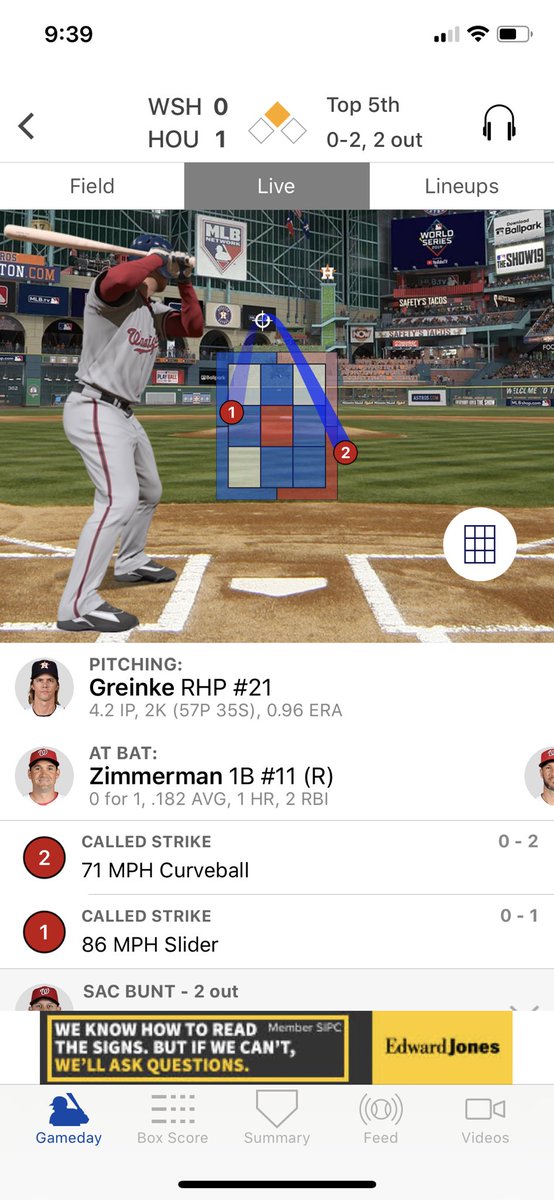 hsong4's tweet photo. Lol. #WorldSeries #umpire https://t.co/dXJf3iRBxE
