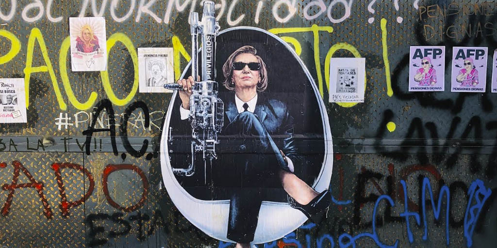 "Cecilia in Black" 👽
Mural #pasteup
#invasiónalienígena #NuevaConstitucion #privilegios #CeciliaDateCuenta #ceciliamorelmv