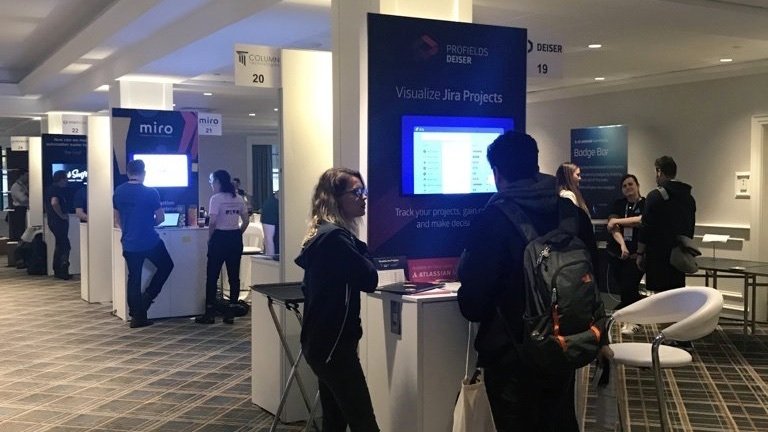 deiser's tweet image. Today at the #AtlassianOpen Boston 2019 we started the day with great insights that we will be sharing next week at the #AtlassianCommunity event in #Barcelona.

...and ended with amazing one-to-one demos with our @profields for @Jira Data Center customers. 😍🔝