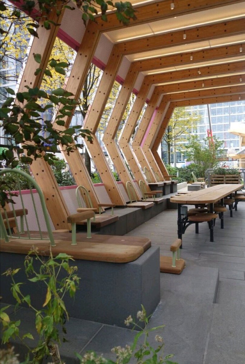 A site progress interior shot of our #livingroom at @I_Q_London... Concrete plinths with timber benches, PPC metal backs and 7m long table! @cakeind <a href="/engenuiti/">engenuiti</a> <a href="/MaylimLtd/">Maylim</a>