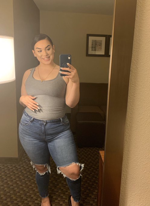 Hey twitterrrr https://t.co/vEze2qaqbu<a href="/tag/newprofilepicasf"class="tags"><span>#newprofilepicasf</span></a>