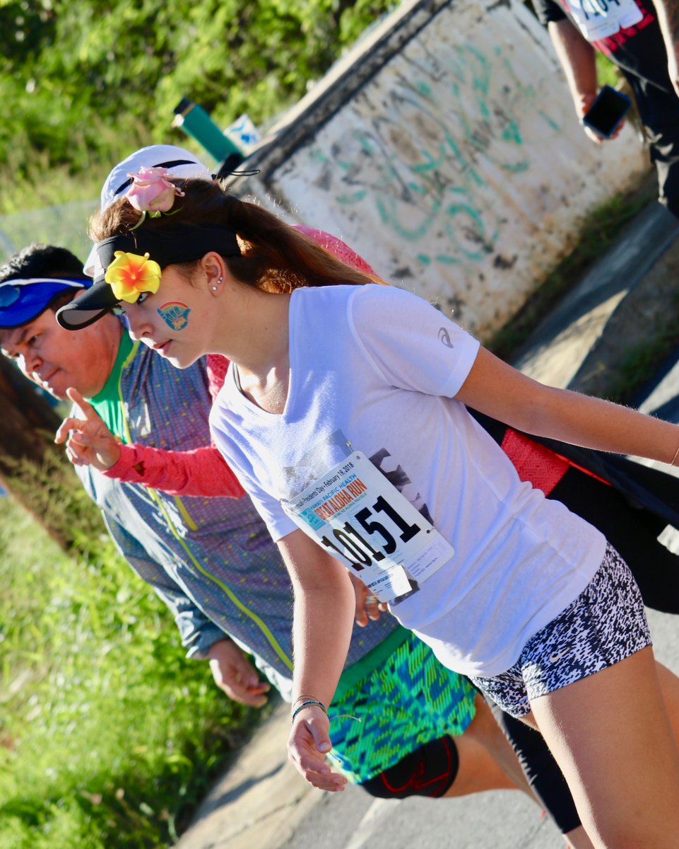Beautiful flowers, shaka face tattoos: Even more fun treats planned for 2020! #GreatAlohaRun #WatanabeFloral #Shaka #Aloha