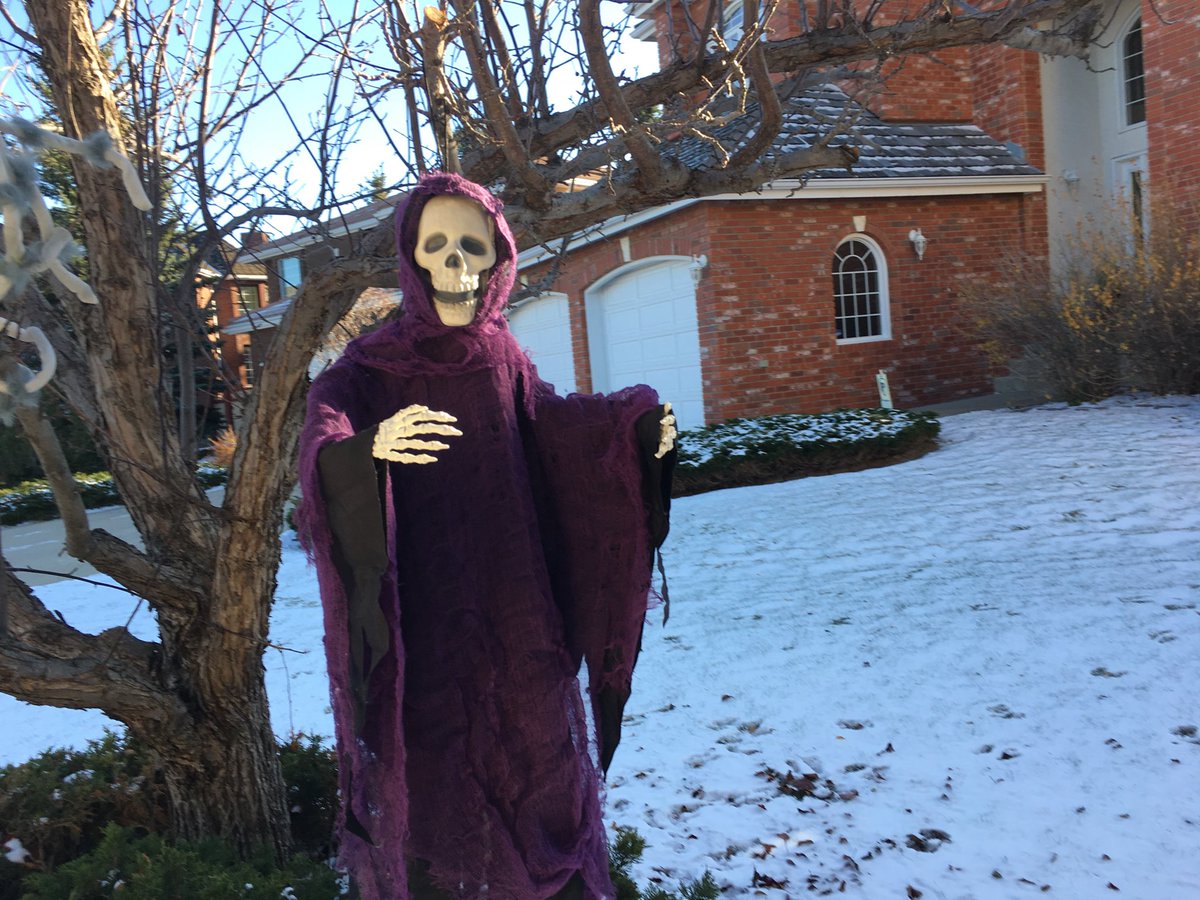 Caught on tape. Dead man walking!   Leo thinks it’s the lead in tomorrow’s newscast