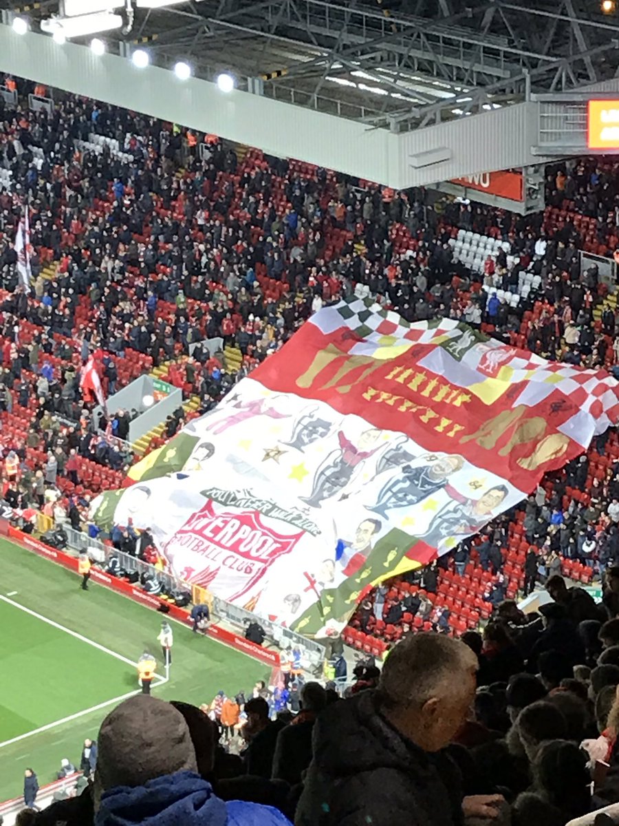 short_caroline's tweet photo. Loved this game tonight #5-4 #upthereds #voicehasgone @KevRegenda https://t.co/NJRyLvkYqC