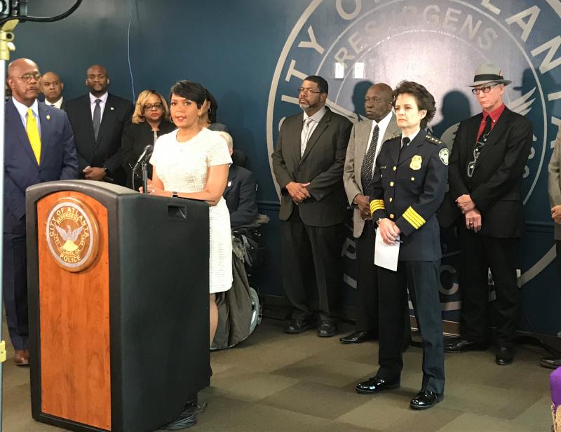gpbnews's tweet photo. During her Ask: The Mayor conversation with GPBโs @rickeybevington, Mayor @KeishaBottoms said the memorial will be in a green space on the Mitchell Street side of City Hall and there will also be an exhibit at Atlantaโs airport. #QuestionsForKeisha https://t.co/v2OShTLLo6 https://t.co/j6oZiSnP6C