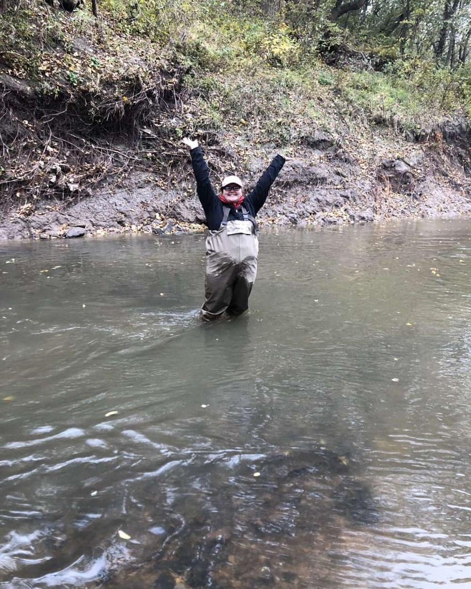 16Reimers's tweet photo. I like walks through streams in chest waders during Fall Break at UNL in October! You'll find me where the fish are!
#fisheriesscience #womeninstem #girlsinstemfields #girlpower #stemeducation #fisheriesstudent https://t.co/2sgsVaUd2o