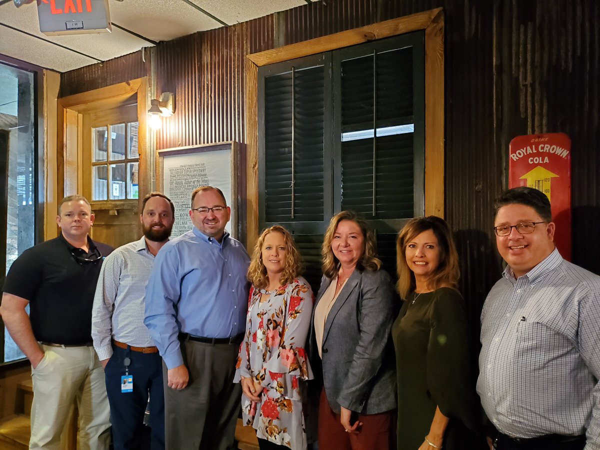 Matt Morrison (@mattmorrison_) on Twitter photo Great time with some of the team during Melanie’s visit last week 💪 Really enjoying working with this group! late on posting pic #endofmonth #grind 🤷♂️ #lifeatatt #attproud #2019mdplife <a href="/NBSelectSuccess/">AT&T NB Select</a> <a href="/FredMiller_ATT/">Fred Miller</a> @Happy2bmel Great time with some of the team during Melanie’s visit last week 💪 Really enjoying working with this group! late on posting pic #endofmonth #grind 🤷♂️ #lifeatatt #attproud #2019mdplife <a href="/NBSelectSuccess/">AT&T NB Select</a> <a href="/FredMiller_ATT/">Fred Miller</a> @Happy2bmel