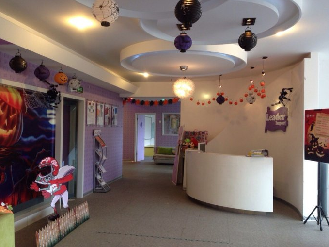 sunnyparlmu's tweet image. Don't neglect the safety of electricity when dressing up the room. It is necessary to prepare a #wireprotector for your #Halloween.