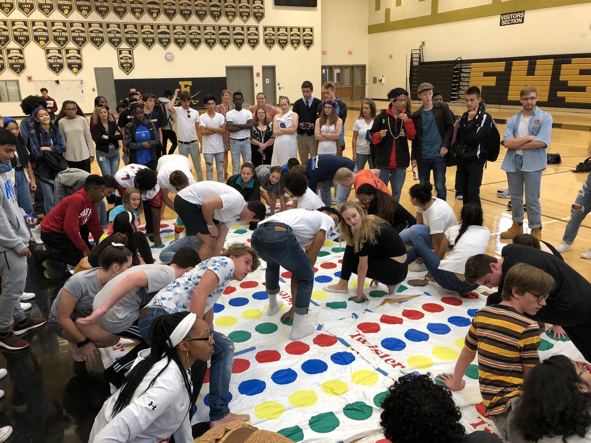 stonebrakerFHS's tweet photo. Congrats to the FHS Juniors on their twister win! So proud of you guys! #fhsoneteam #juniors #classof2021 #twister https://t.co/lojQIFympD