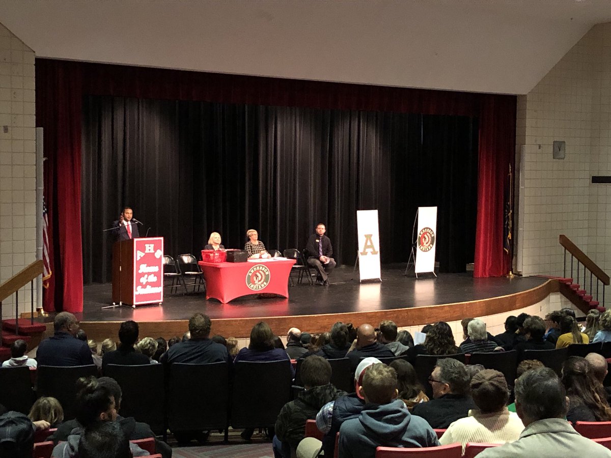 drtimsmith's tweet image. Great turn out tonight at Anderson High School’s fall academic awards program. Congratulations to all students who were honored this evening. Also, thank you to state representative Terri Austin for being our guest speaker!