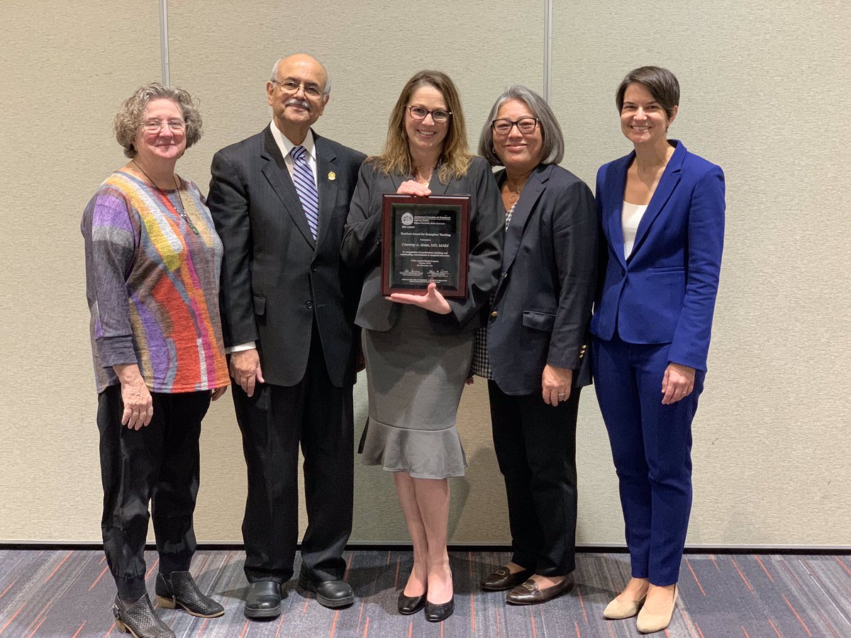 We are so proud of @ucsfsurgery resident <a href="/cagreen742/">Courtney Green</a>, recipient of the Resident Award for Exemplary Teaching at #ACSCC19 today. Dr. Green truly deserves this recognition of her “meritorious teaching and outstanding commitment to surgical education.”