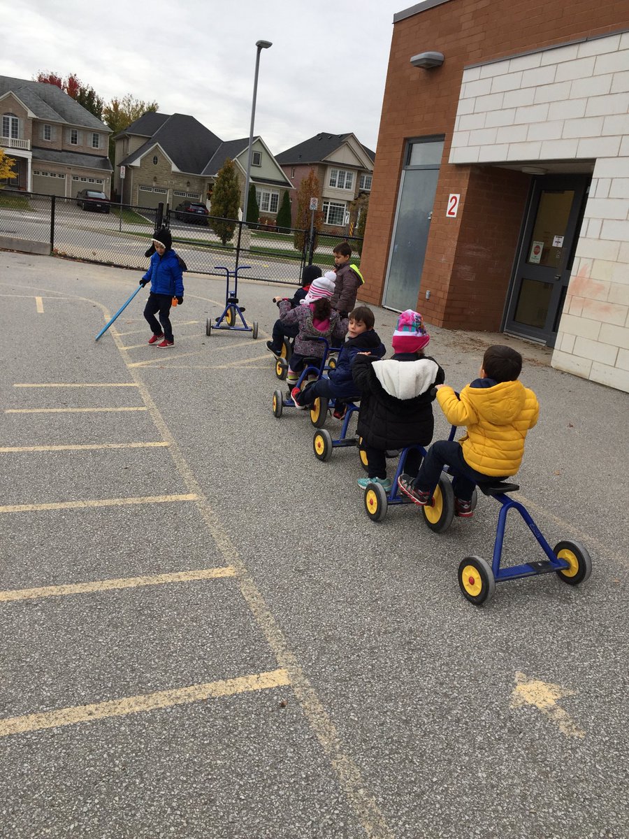 Carving for the contest and observing changes to a pumpkin after cooking it! Quiet time together and traffic safety stop outside. No charges laid. ⁦<a href="/StMaryOakville/">St. Mary Oakville</a>⁩